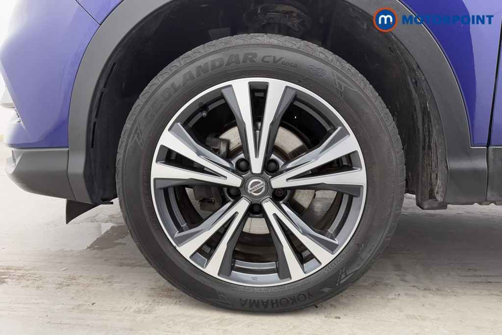Nissan Qashqai N-Connecta Manual Petrol SUV - Stock Number (1583962) - 30th supplementary image
