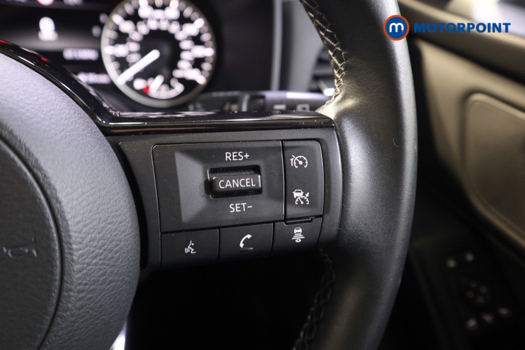 Nissan Qashqai Acenta Premium Manual Petrol SUV - Stock Number (1584393) - 4th supplementary image