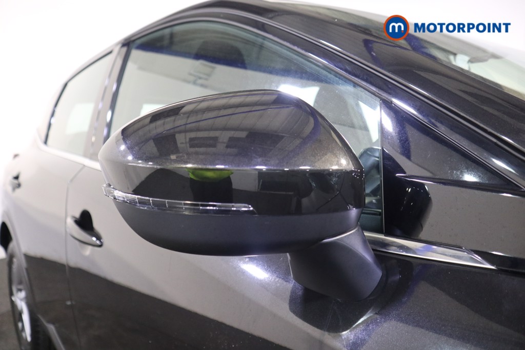 Nissan Qashqai Acenta Premium Manual Petrol SUV - Stock Number (1584393) - 27th supplementary image