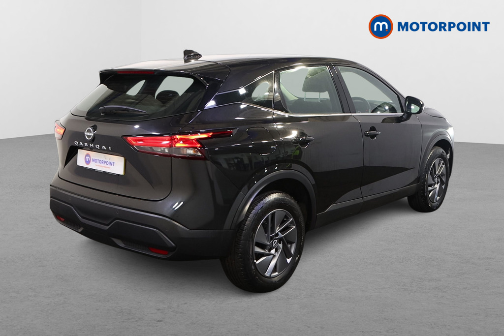 Nissan Qashqai Acenta Premium Manual Petrol SUV - Stock Number (1584393) - Drivers side rear corner