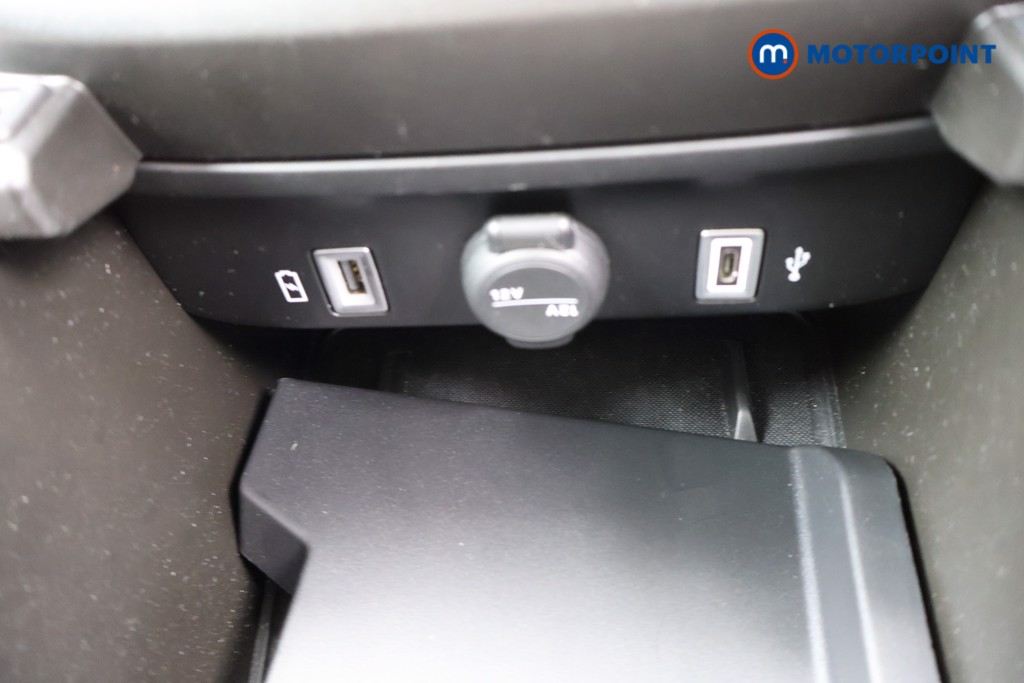 Jeep Avenger Summit Automatic Electric SUV - Stock Number (1584684) - 11th supplementary image