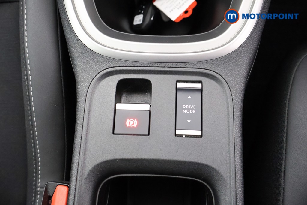 Jeep Avenger Summit Automatic Electric SUV - Stock Number (1584684) - 13th supplementary image