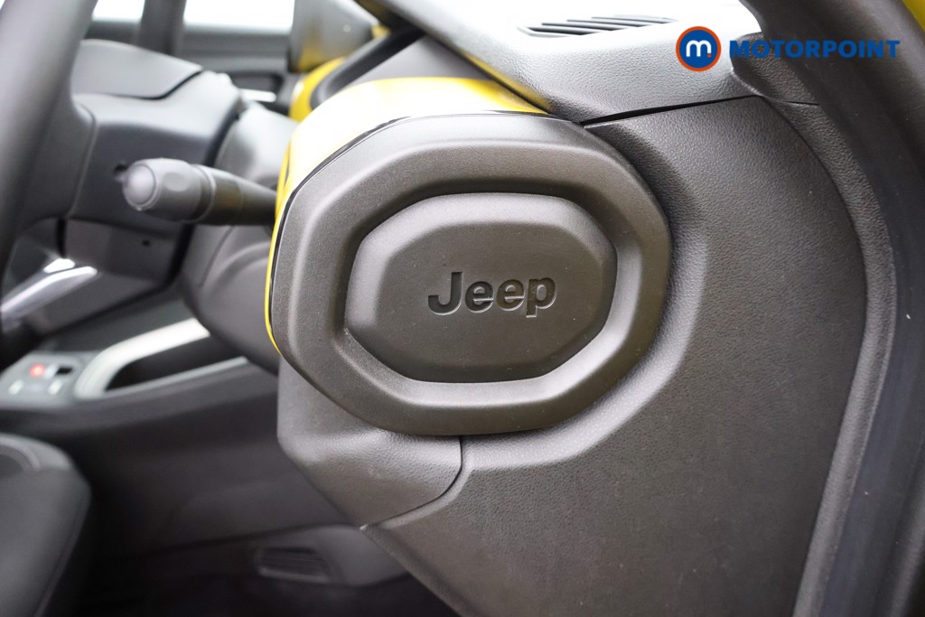 Jeep Avenger Summit Automatic Electric SUV - Stock Number (1584684) - 18th supplementary image