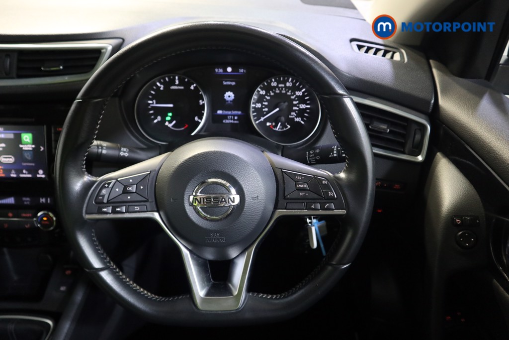 Nissan Qashqai Acenta Premium Manual Diesel SUV - Stock Number (1584716) - 2nd supplementary image