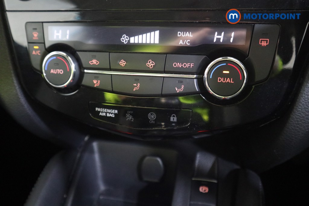 Nissan Qashqai Acenta Premium Manual Diesel SUV - Stock Number (1584716) - 7th supplementary image