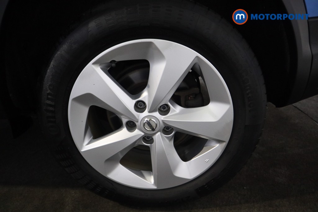 Nissan Qashqai Acenta Premium Manual Diesel SUV - Stock Number (1584716) - 21st supplementary image