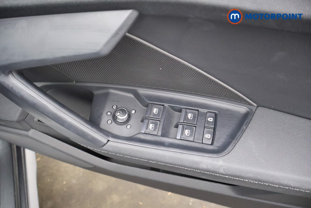 Audi A3 S Line Automatic Petrol Plug-In Hybrid Hatchback - Stock Number (1585001) - 15th supplementary image