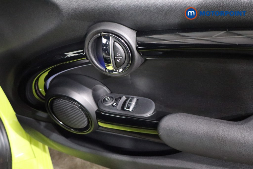 Mini Hatchback Cooper Sport Automatic Petrol Hatchback - Stock Number (1585054) - 22nd supplementary image