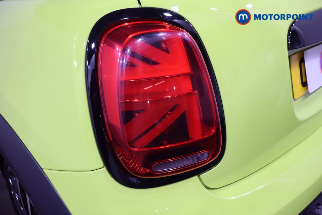 Mini Hatchback Cooper Sport Automatic Petrol Hatchback - Stock Number (1585054) - 35th supplementary image