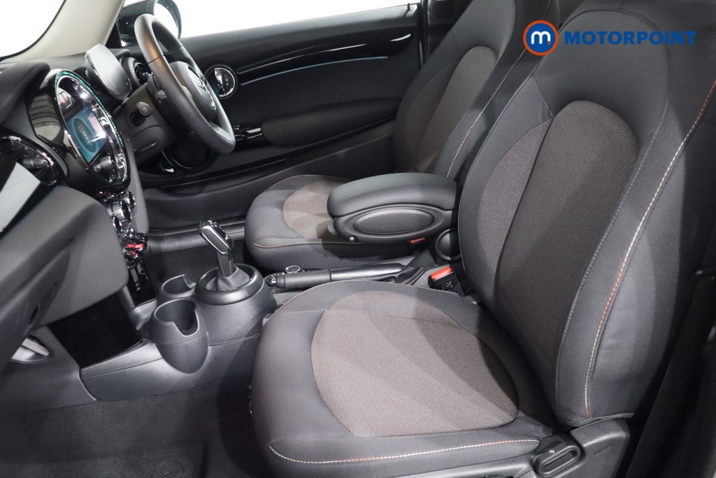 Mini Hatchback Cooper Classic Automatic Petrol Hatchback - Stock Number (1585056) - 4th supplementary image