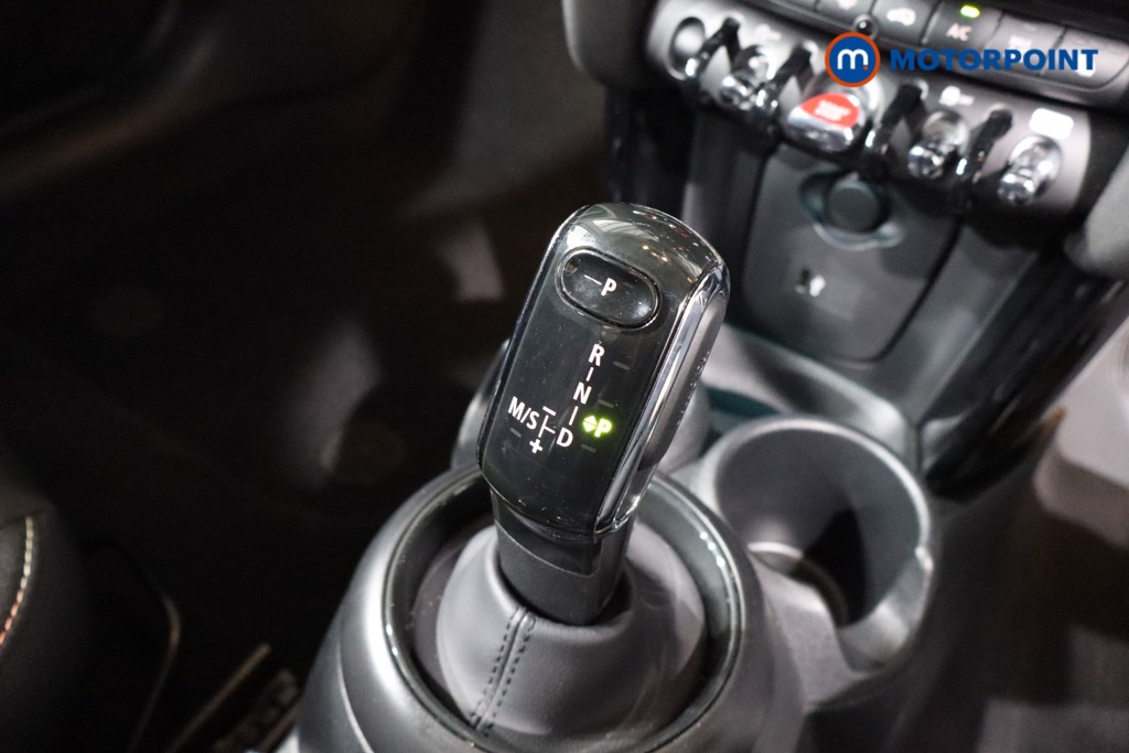Mini Hatchback Cooper Classic Automatic Petrol Hatchback - Stock Number (1585056) - 14th supplementary image