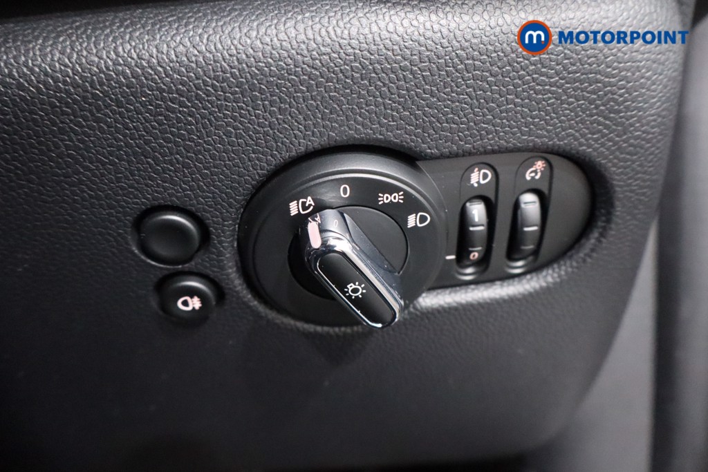 Mini Hatchback Cooper Classic Automatic Petrol Hatchback - Stock Number (1585056) - 21st supplementary image