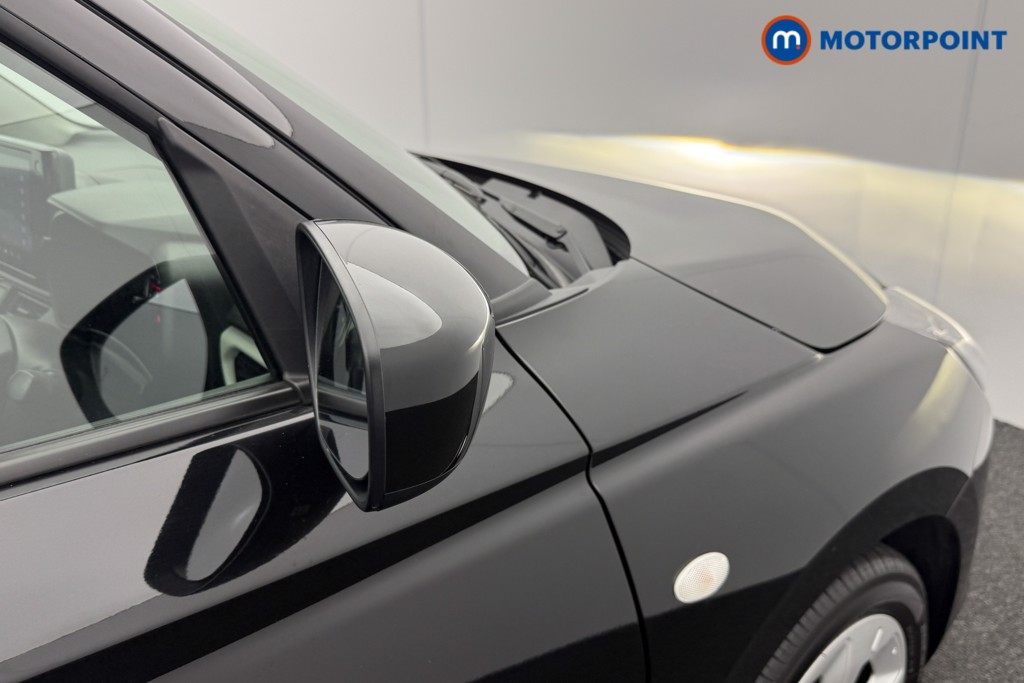 Suzuki Swift Motion Manual Petrol Hatchback - Stock Number (1585088) - 15th supplementary image