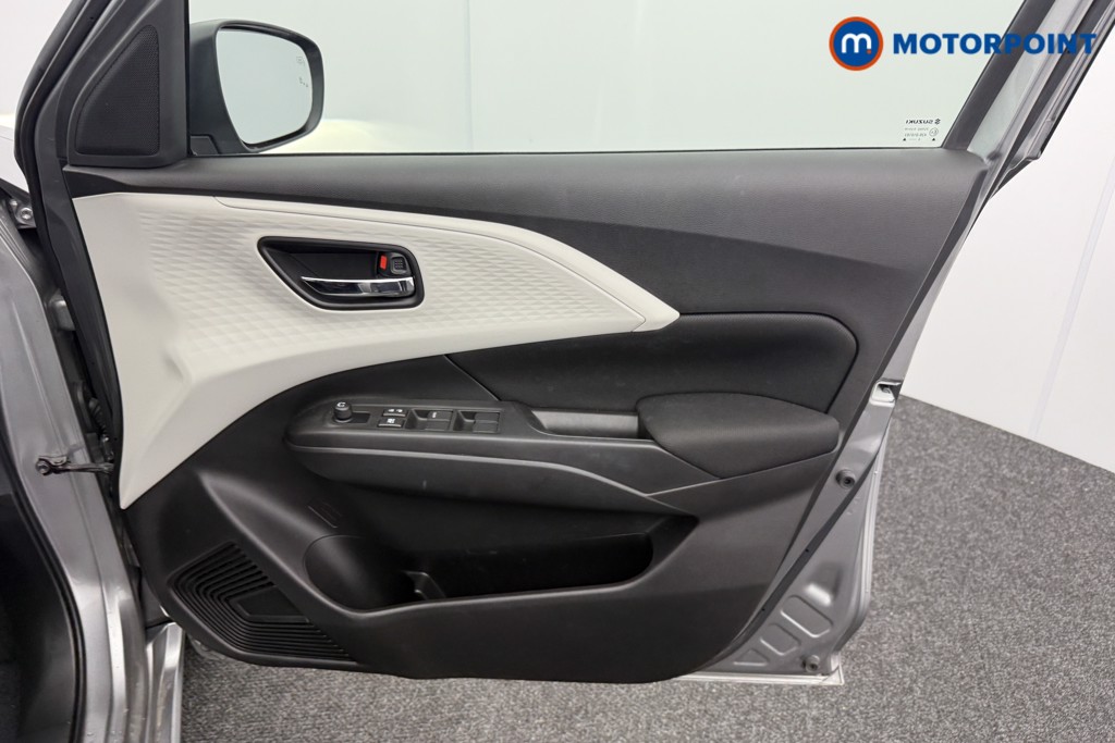 Suzuki Swift Motion Manual Petrol Hatchback - Stock Number (1585091) - 15th supplementary image