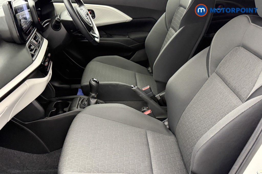 Suzuki Swift Motion Manual Petrol Hatchback - Stock Number (1585102) - 19th supplementary image