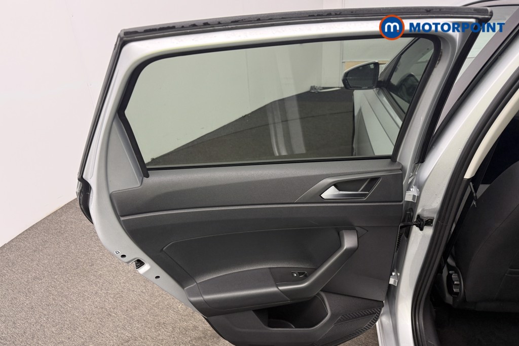 Volkswagen Polo Life Automatic Petrol Hatchback - Stock Number (1585110) - 6th supplementary image