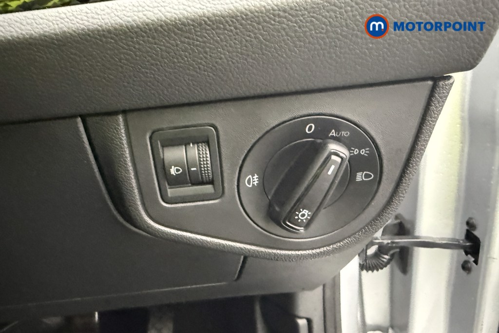 Volkswagen Polo Life Automatic Petrol Hatchback - Stock Number (1585110) - 19th supplementary image