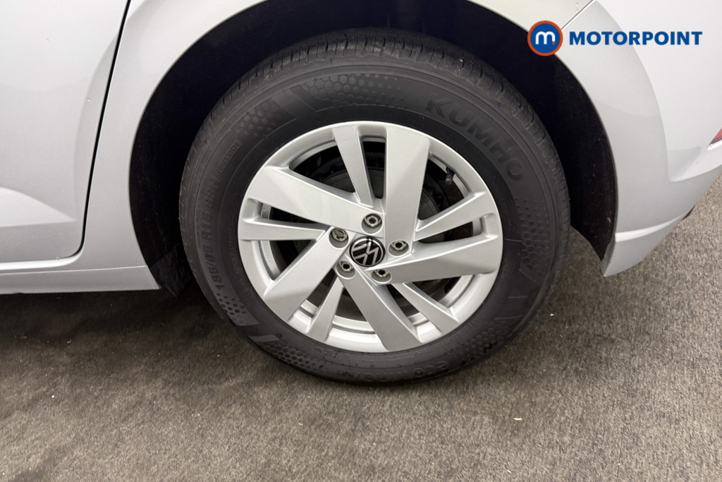 Volkswagen Polo Life Automatic Petrol Hatchback - Stock Number (1585110) - 33rd supplementary image