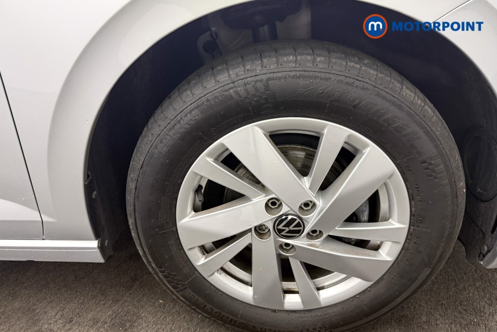 Volkswagen Polo Life Automatic Petrol Hatchback - Stock Number (1585110) - 35th supplementary image