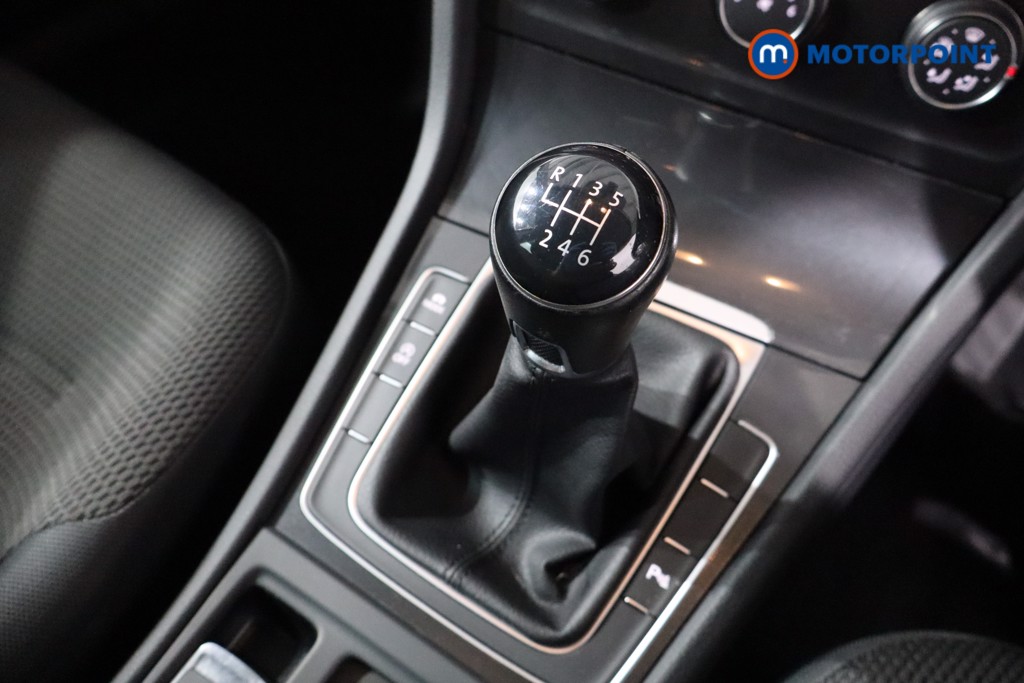 Volkswagen Golf Match Manual Petrol Hatchback - Stock Number (1585189) - 14th supplementary image
