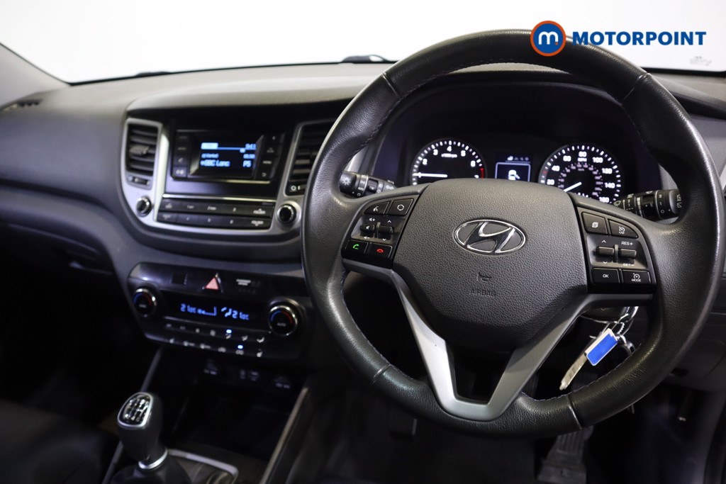 Hyundai Tucson SE Manual Petrol SUV - Stock Number (1585283) - 1st supplementary image