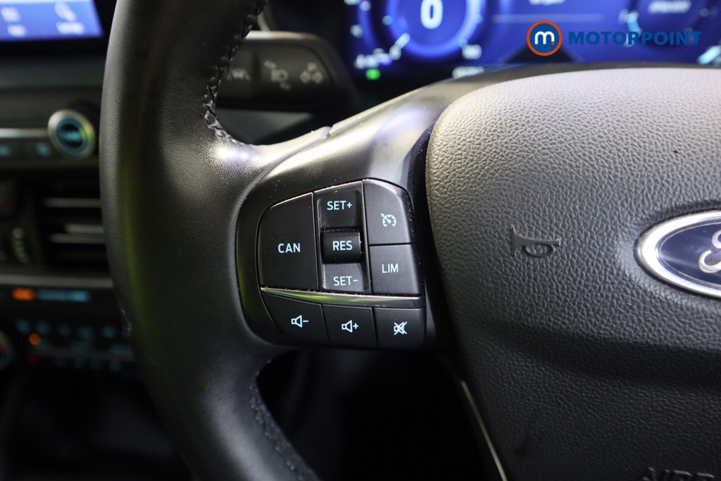 Ford Focus Active X Automatic Petrol Estate - Stock Number (1585944) - 3rd supplementary image