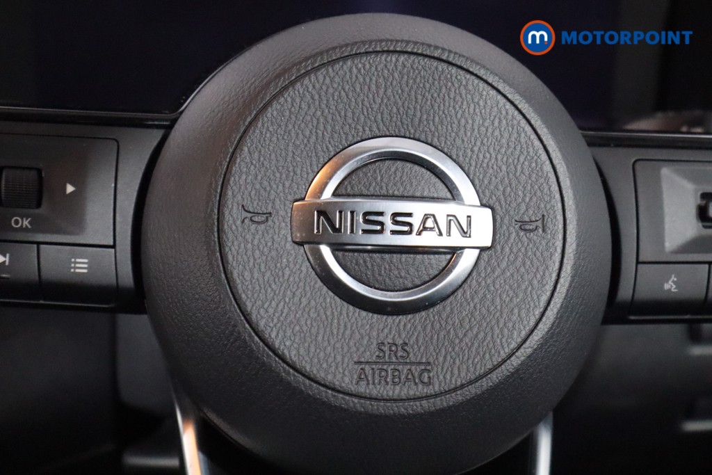 Nissan Qashqai N-Connecta Manual Petrol SUV - Stock Number (1585978) - 17th supplementary image
