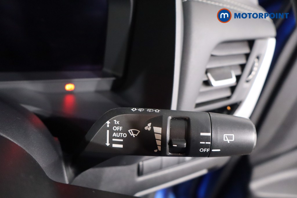 Nissan Qashqai N-Connecta Manual Petrol SUV - Stock Number (1585978) - 18th supplementary image
