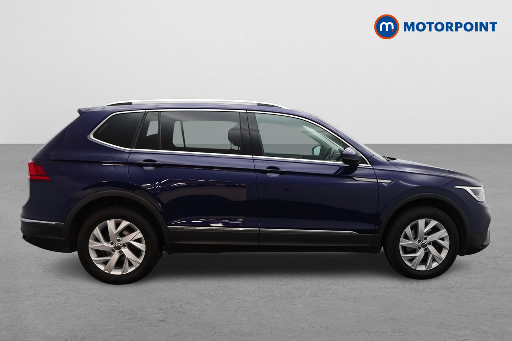 Volkswagen Tiguan Allspace Life Automatic Petrol SUV - Stock Number (1586126) - Drivers side