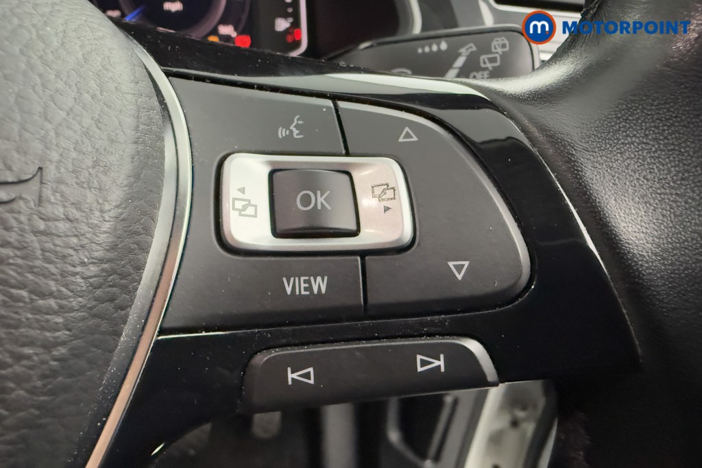 Volkswagen Tiguan SEL Automatic Diesel SUV - Stock Number (1586315) - 5th supplementary image
