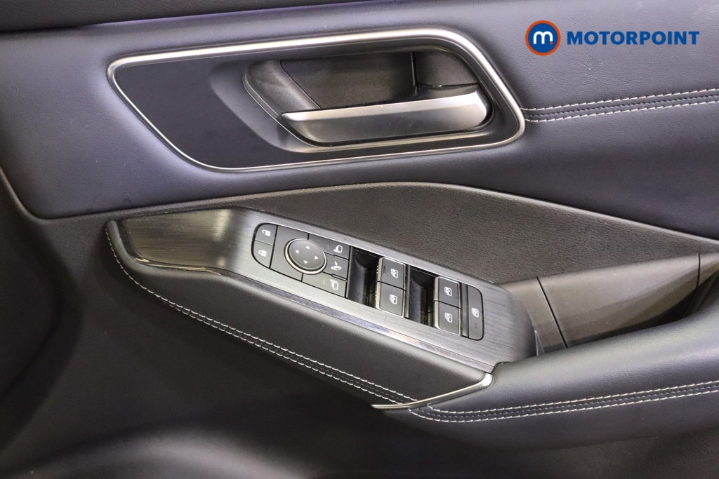 Nissan Qashqai Tekna Automatic Petrol SUV - Stock Number (1586491) - 10th supplementary image