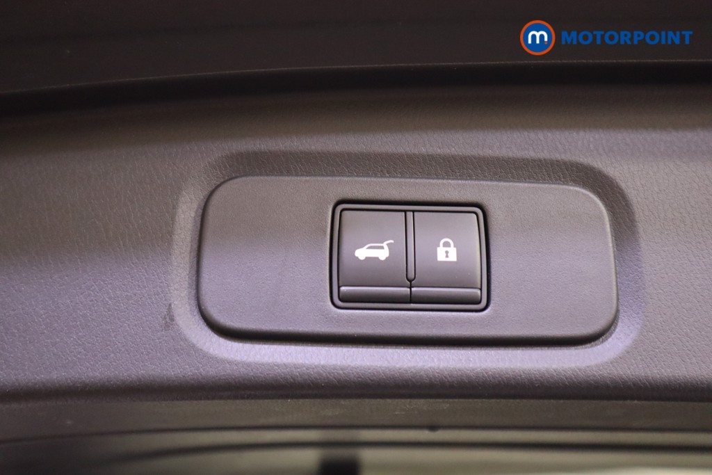 Nissan Qashqai Tekna Automatic Petrol SUV - Stock Number (1586491) - 21st supplementary image