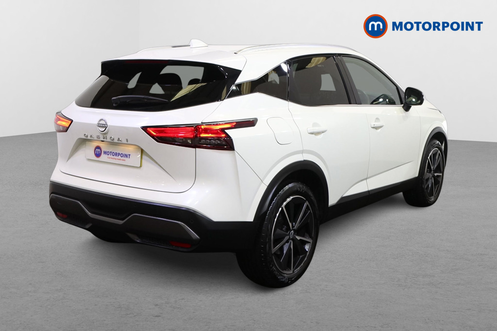 Nissan Qashqai Tekna Automatic Petrol SUV - Stock Number (1586491) - Drivers side rear corner