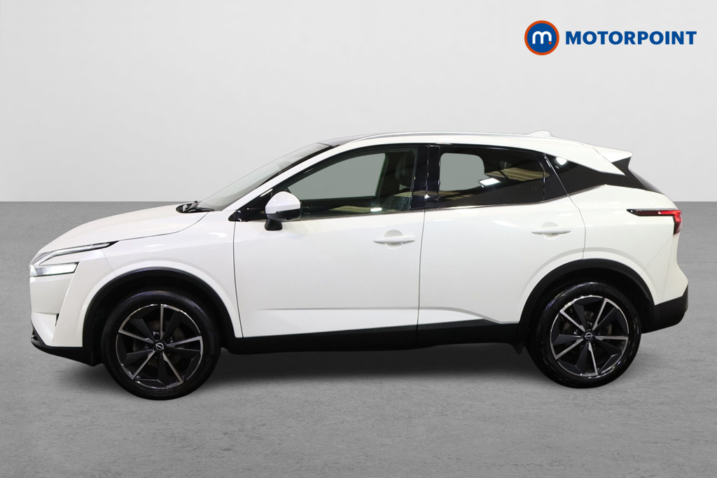 Nissan Qashqai Tekna Automatic Petrol SUV - Stock Number (1586491) - Passenger side