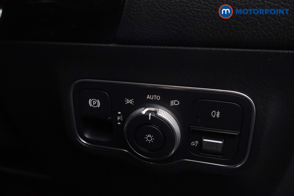 Mercedes-Benz GLA Amg Line Automatic Petrol SUV - Stock Number (1586536) - 13th supplementary image