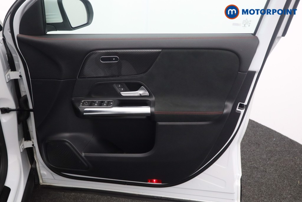 Mercedes-Benz GLA Amg Line Automatic Petrol SUV - Stock Number (1586536) - 20th supplementary image