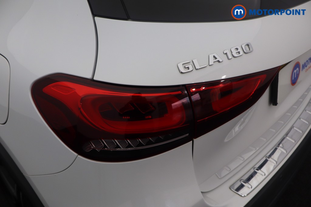 Mercedes-Benz GLA Amg Line Automatic Petrol SUV - Stock Number (1586536) - 33rd supplementary image