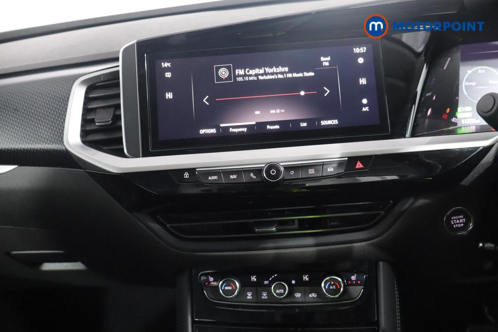 Vauxhall Grandland Ultimate Automatic Petrol Plug-In Hybrid SUV - Stock Number (1586556) - 2nd supplementary image