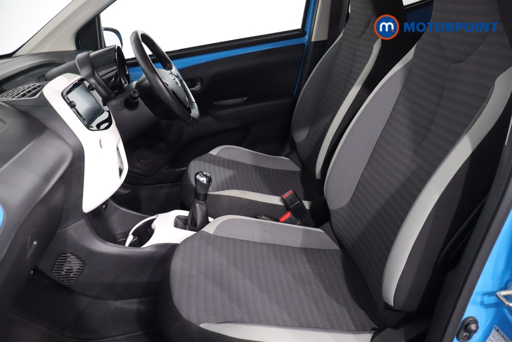 Toyota Aygo X-Trend Manual Petrol Hatchback - Stock Number (1586635) - 4th supplementary image