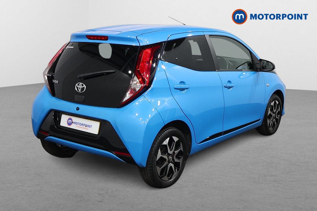 Toyota Aygo X-Trend Manual Petrol Hatchback - Stock Number (1586635) - Drivers side rear corner