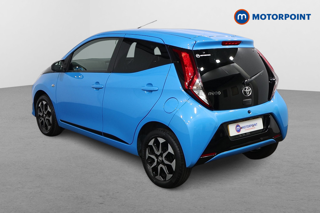 Toyota Aygo X-Trend Manual Petrol Hatchback - Stock Number (1586635) - Passenger side rear corner