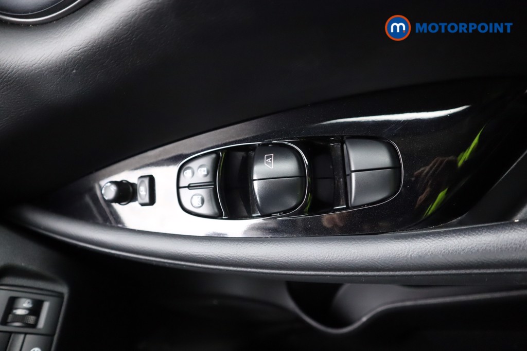 Nissan Leaf E-Plus Tekna Automatic Electric Hatchback - Stock Number (1586716) - 9th supplementary image