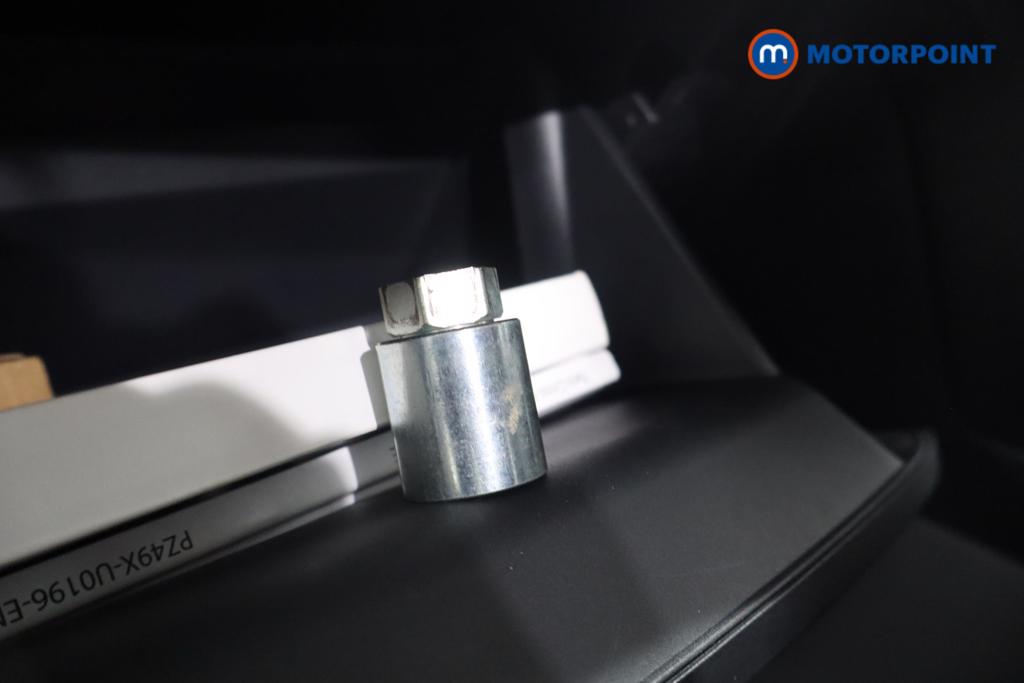 Toyota Yaris Cross Icon Automatic Petrol-Electric Hybrid Estate - Stock Number (1586753) - 13th supplementary image