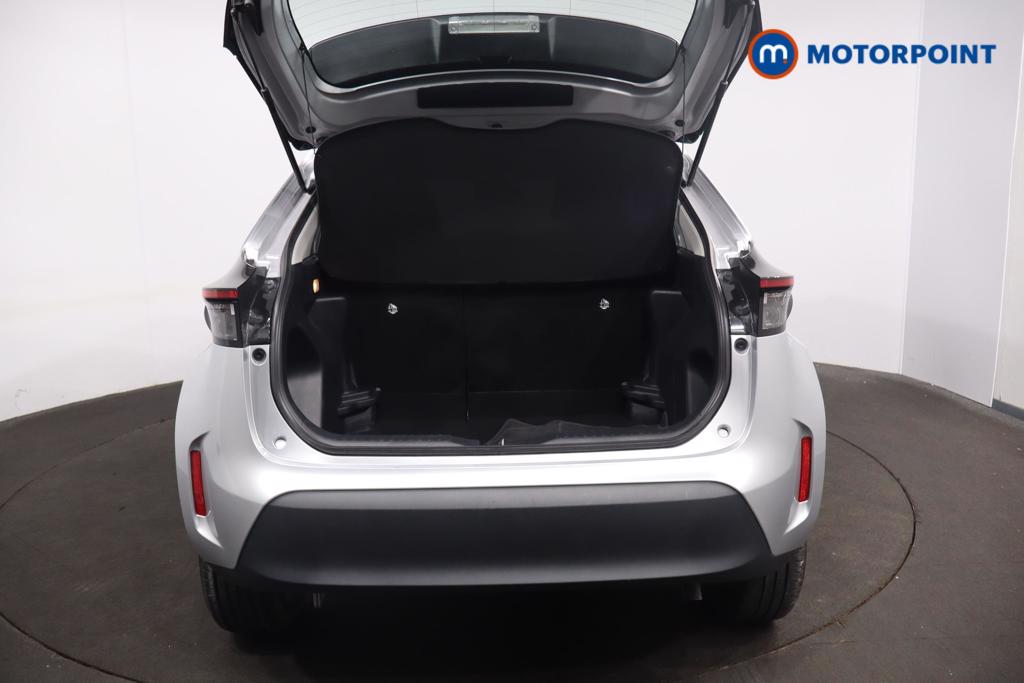 Toyota Yaris Cross Icon Automatic Petrol-Electric Hybrid Estate - Stock Number (1586753) - 17th supplementary image