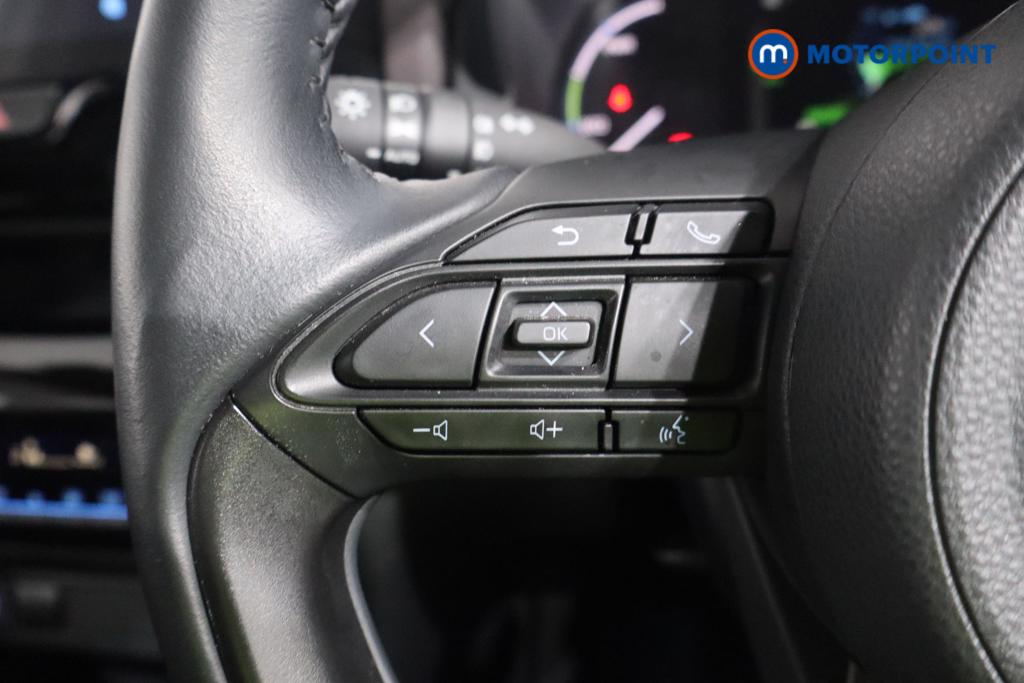 Toyota Yaris Cross Excel Automatic Petrol-Electric Hybrid Estate - Stock Number (1586780) - 6th supplementary image
