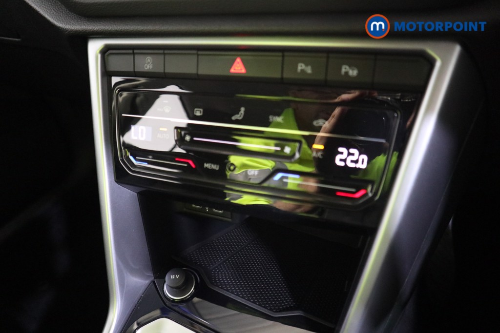 Volkswagen T-Roc Life Manual Petrol SUV - Stock Number (1586790) - 7th supplementary image