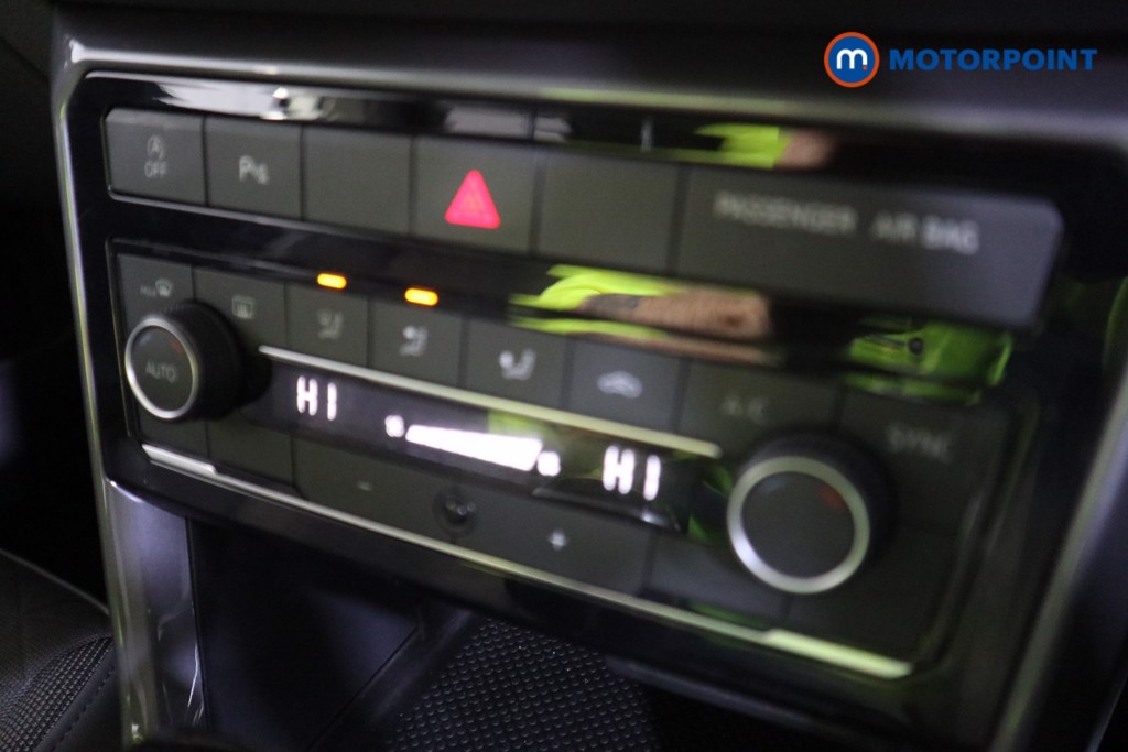 Volkswagen T-Cross SEL Automatic Petrol SUV - Stock Number (1586804) - 7th supplementary image