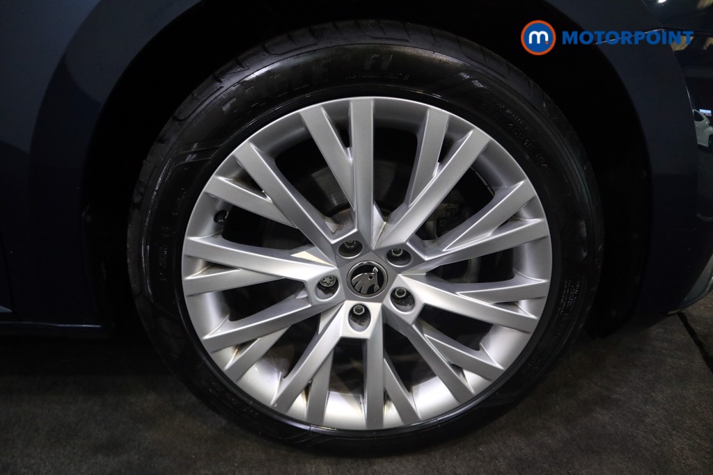 Skoda Superb Se L Manual Petrol Hatchback - Stock Number (1586952) - 20th supplementary image
