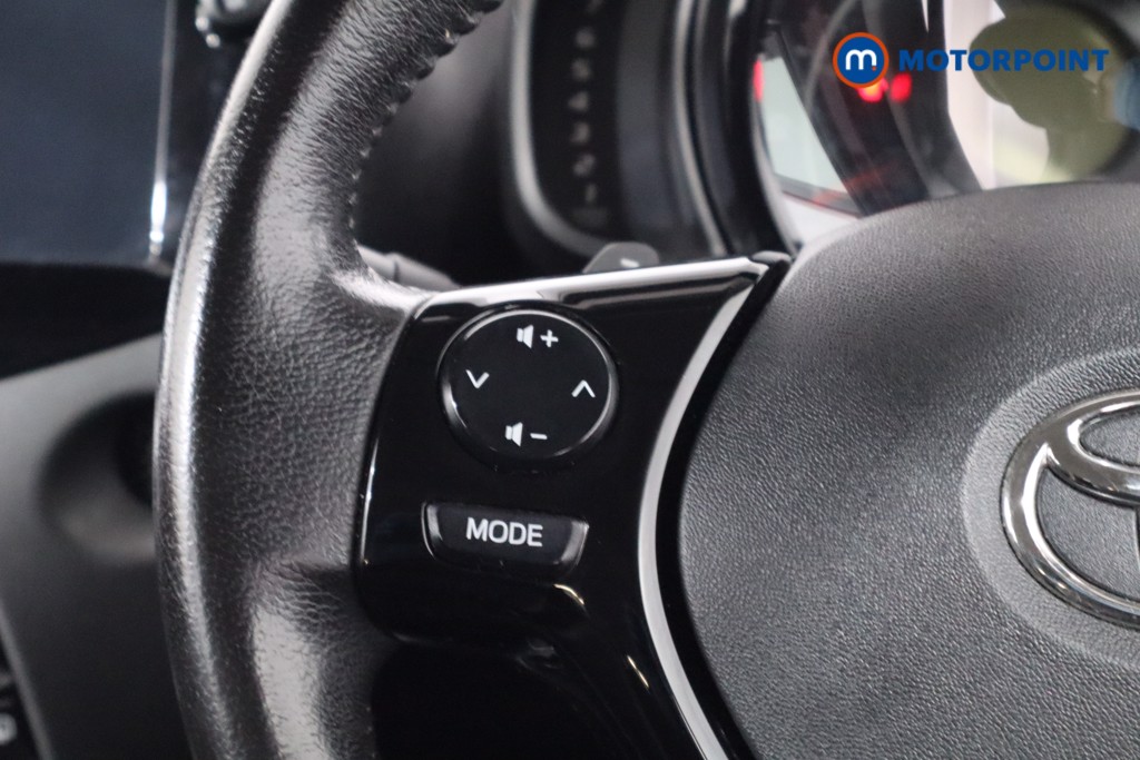Toyota Aygo X-Play Automatic Petrol Hatchback - Stock Number (1587044) - 7th supplementary image