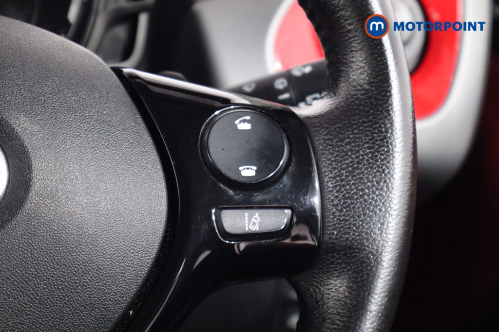 Toyota Aygo X-Play Automatic Petrol Hatchback - Stock Number (1587044) - 8th supplementary image